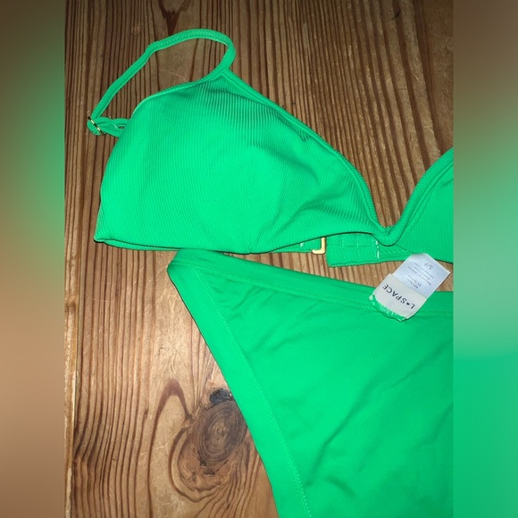 L*Space Set - Picture 2 of 2